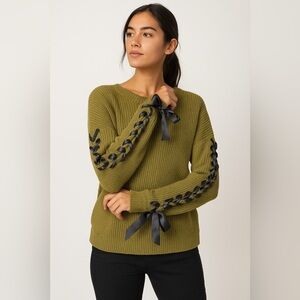 Stitches and Stripes green knit sweater‎ with bow detail on sleeve size medium